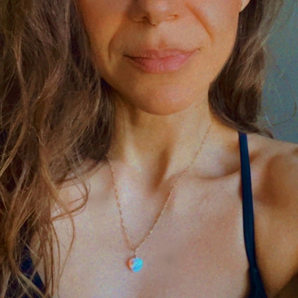 Elegant Gold and Opal Necklace